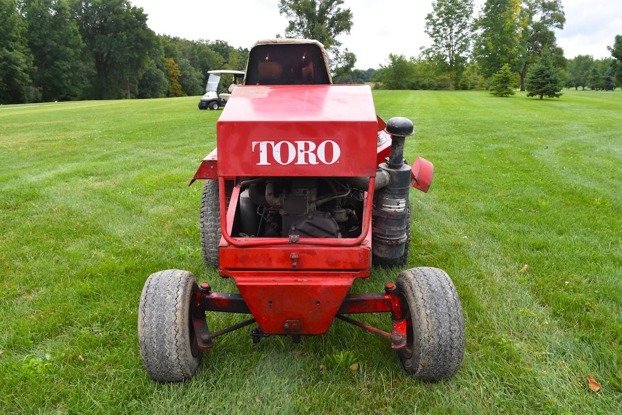 1987 Toro Groundsmaster 327 with Deck & Blower