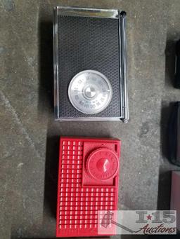 Vintage transistor radios Motorola, Admiral, Zenith, Grundig, Panasonic, Sears, Encore and Kodak