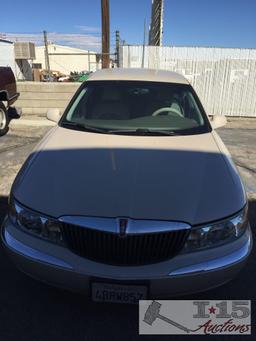 2001 Lincoln Continental with current smog