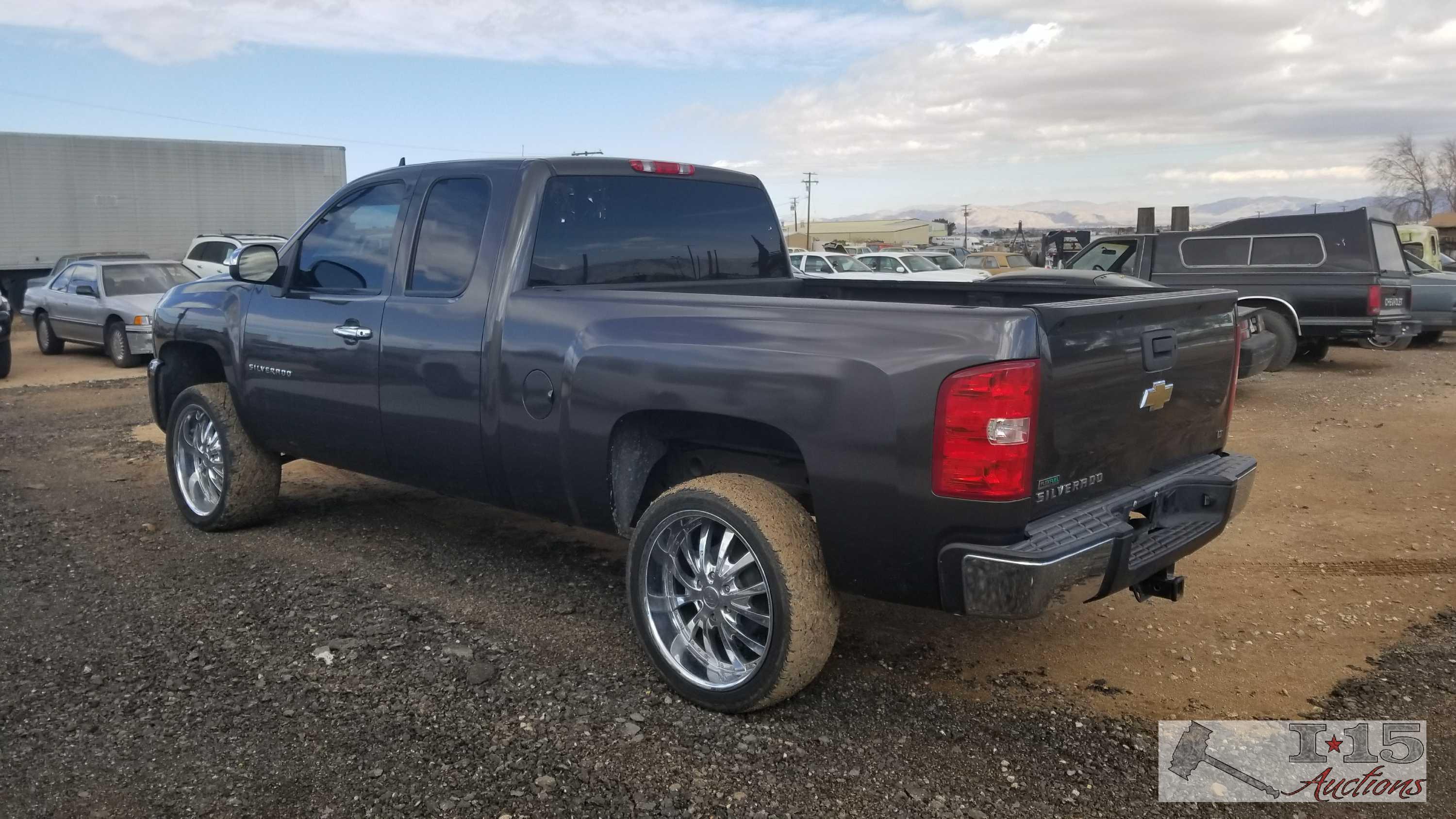 2011 Chevy Silverado 1500 LT Extended Cab Current Smog NEW FACTORY CRATE MOTOR still under warranty