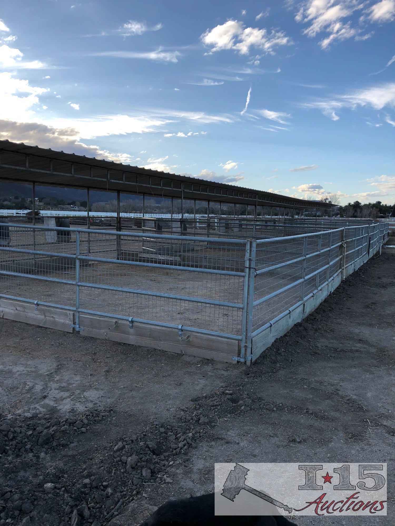 11) 24ft panels, 5) 24ft panels with 2 gates, 120ft shelter