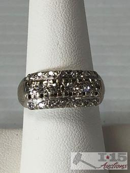 14k White Gold Diamond Ring