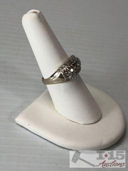 14k White Gold Diamond Ring