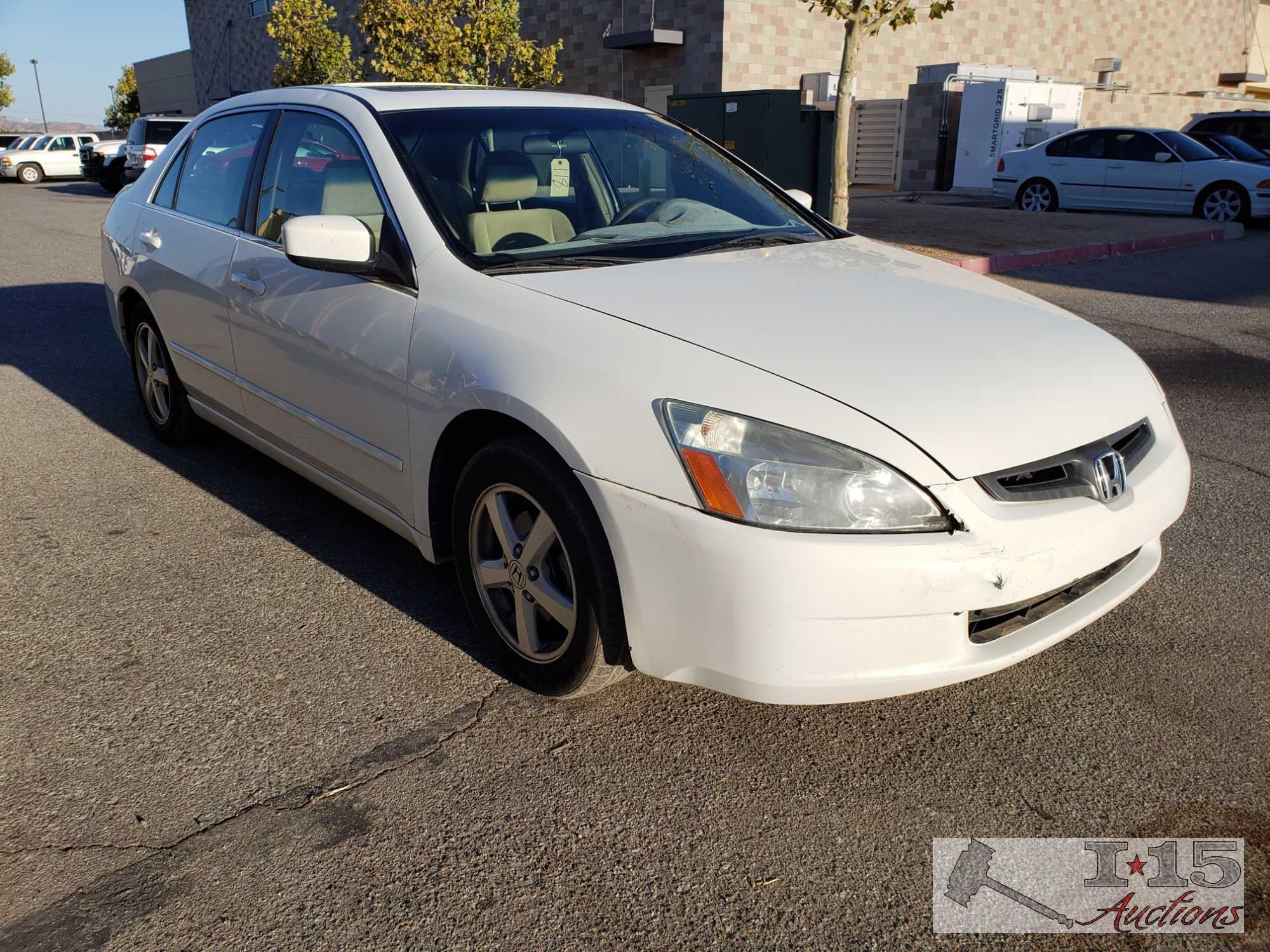 2004 Honda Accord EX White. Please See Video! Current Smog!!