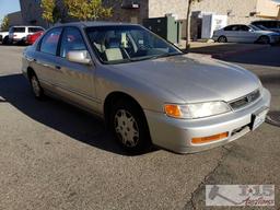 1996 Honda Accord Tan. Please See Video! Current Smog!!