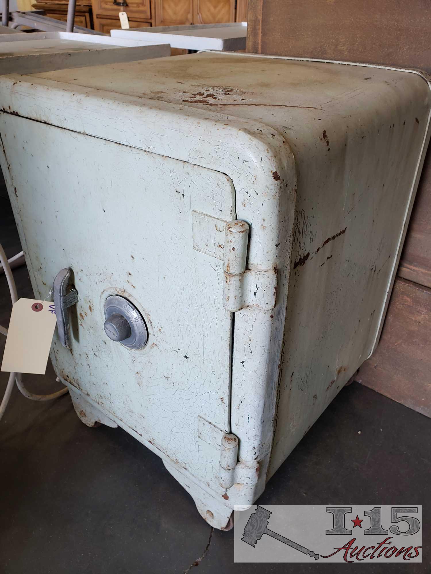 Small Vintage Safe, No Combo!