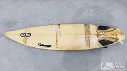 Surfboard "EO" Approx: 6' Ft Long