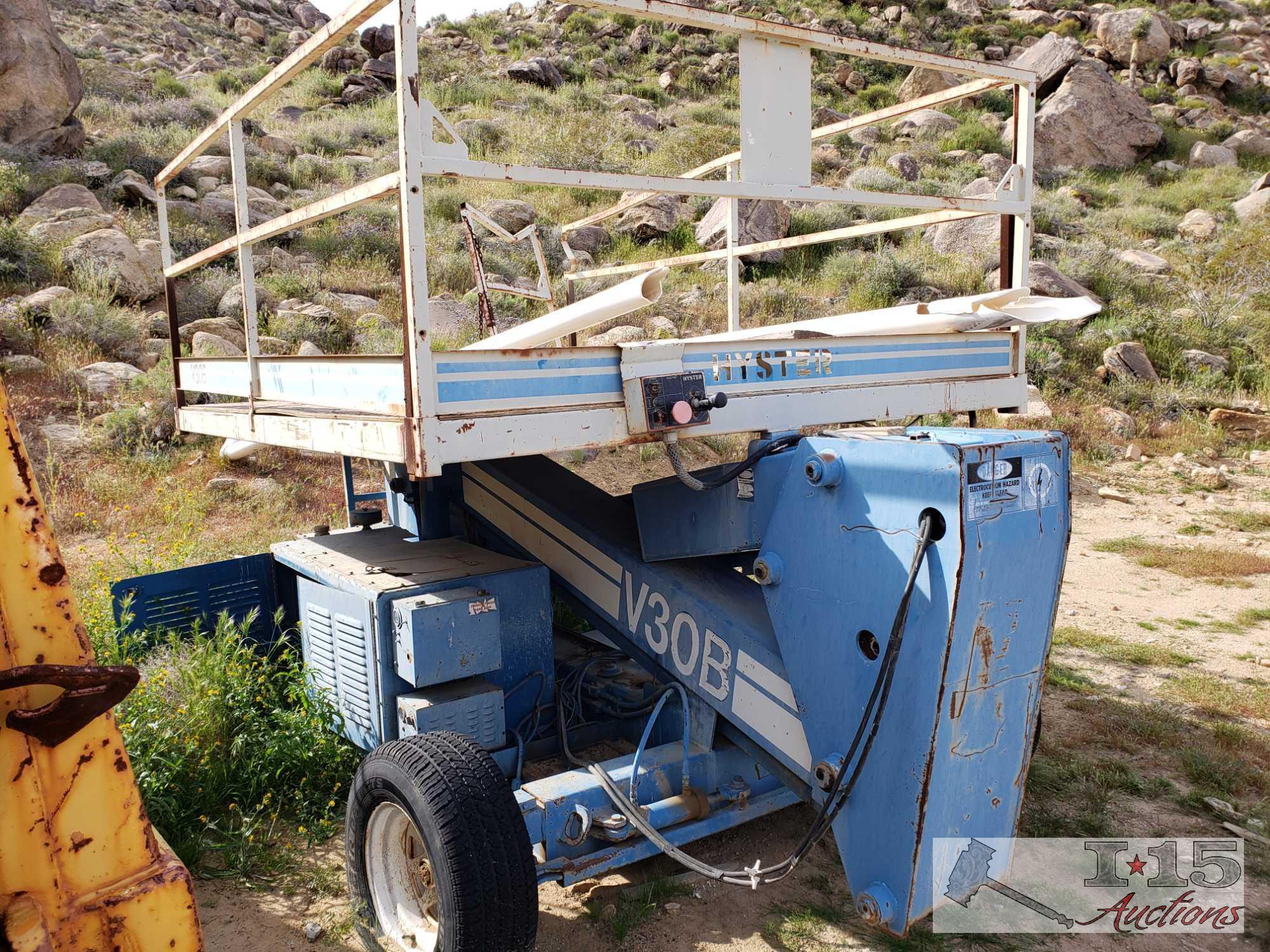 Hyster V30B Scissor Lift