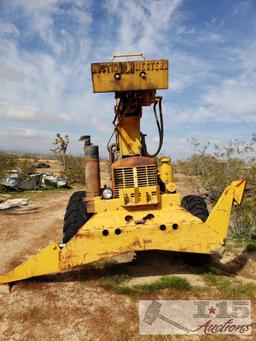 Austin Western Crane with GM Diesel Engine