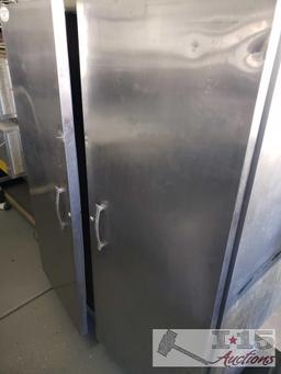 Foster Refrig. Corp Refrigerator Model GL-45-AD-T-STA