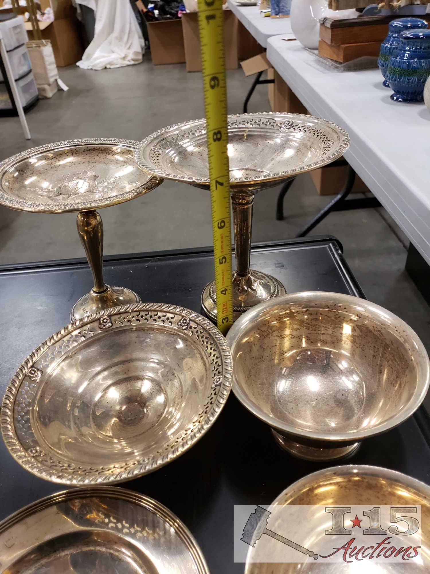 4pieces of Sterling silver Plates, candy dishes weighs 424 plus 4 pieces with weighted bases