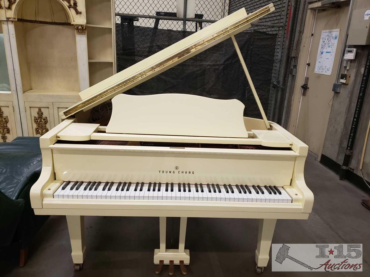 Young Chang Grand Piano 62"