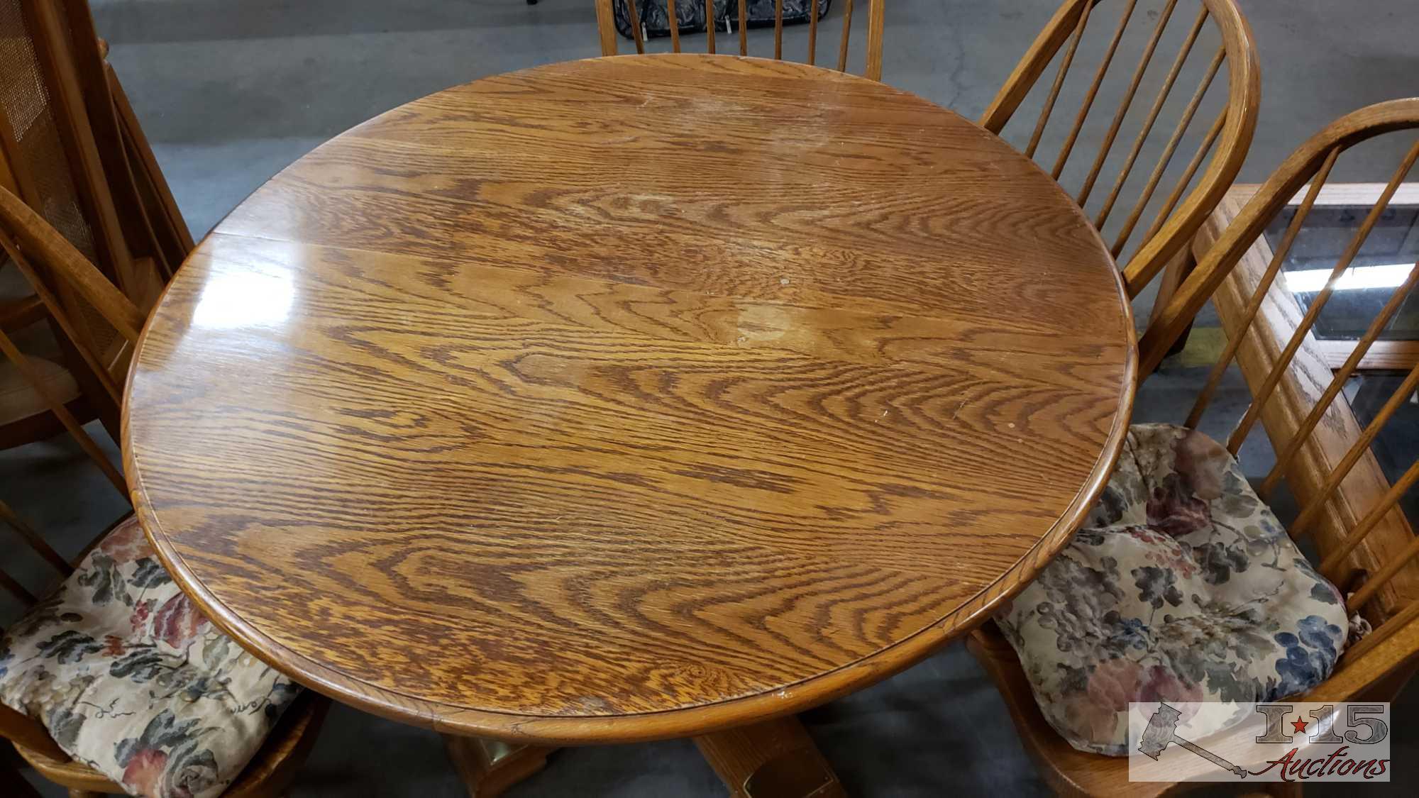 4 Thomasville Chairs and Dining Table