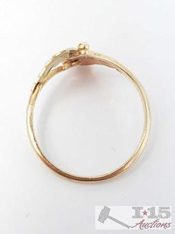 10k Gold Leaf Ring, 1.2g