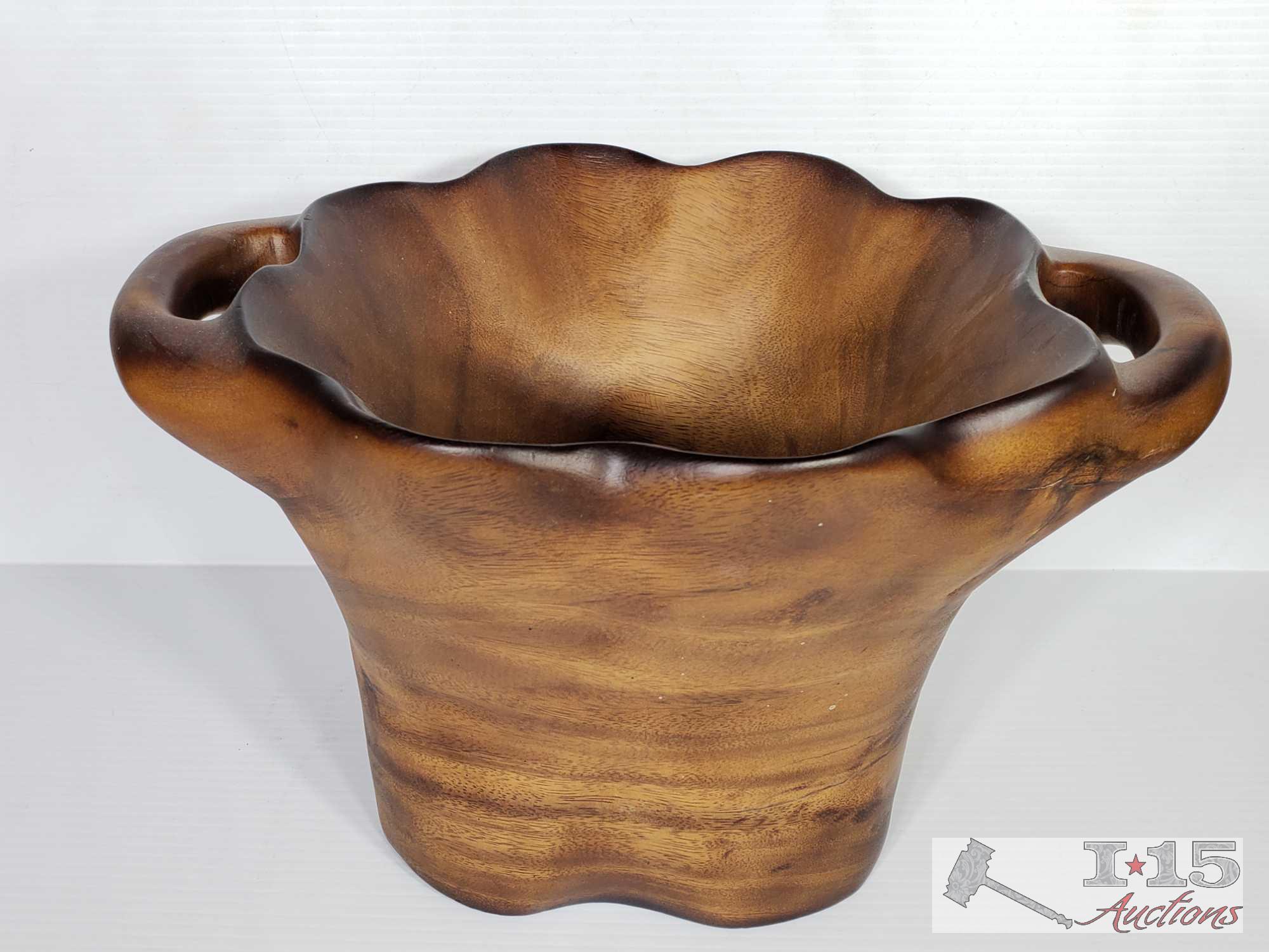 Hand Carved Wooden Bowls from Meh wood