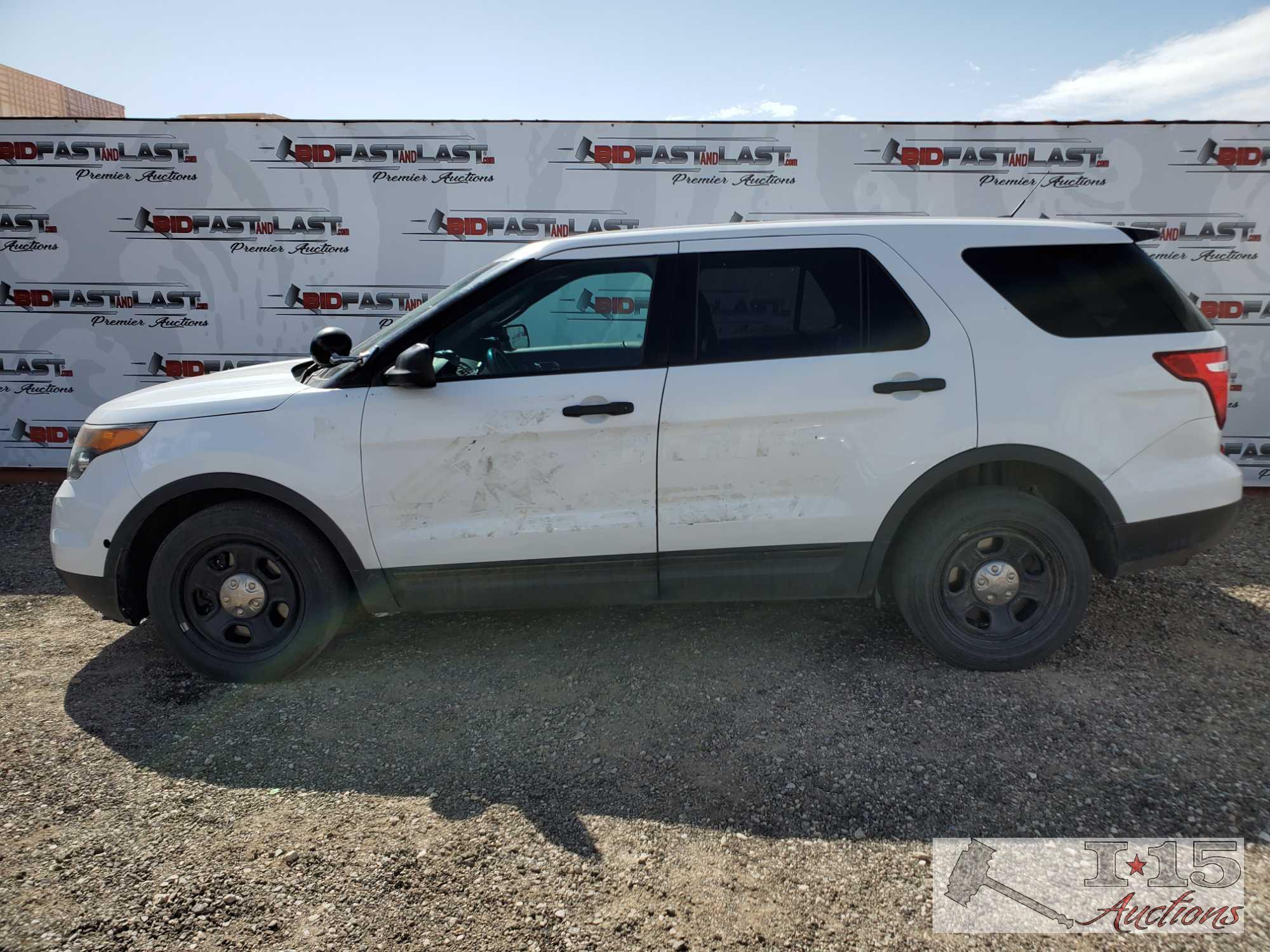 2014 Ford Explorer, White CURRENT SMOG