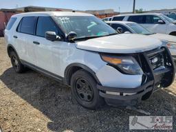 2014 Ford Explorer, White This will be sold on NON OP. Buyer responsible for smog