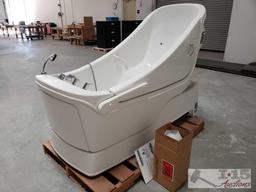 Rane Model RR7 II Reclining Spa Tub