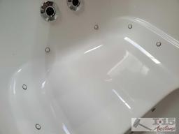 Hudro Dimensions Walk in Tub Model P Series 3260R25420U