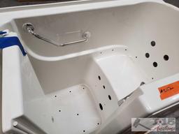6 Therapy Tubs, Various Models and Sizes