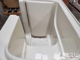 7 Therapy Tubs, Various Models and Sizes