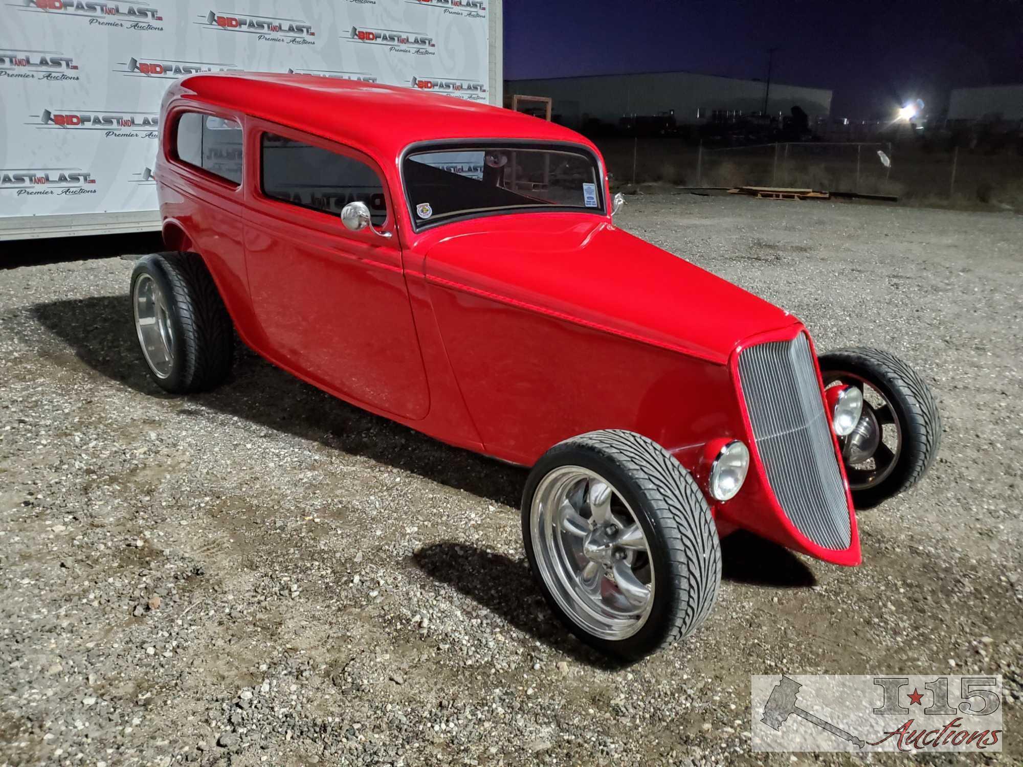 1933 Ford Two-Door