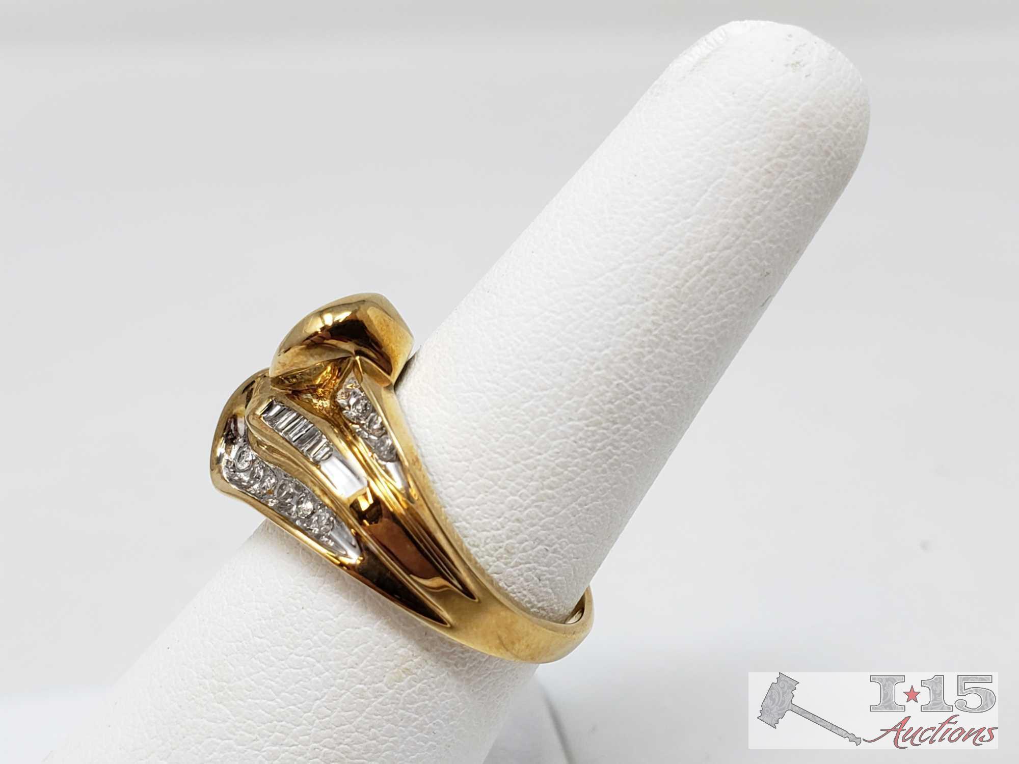 10k Gold Diamond Ring 5.4g