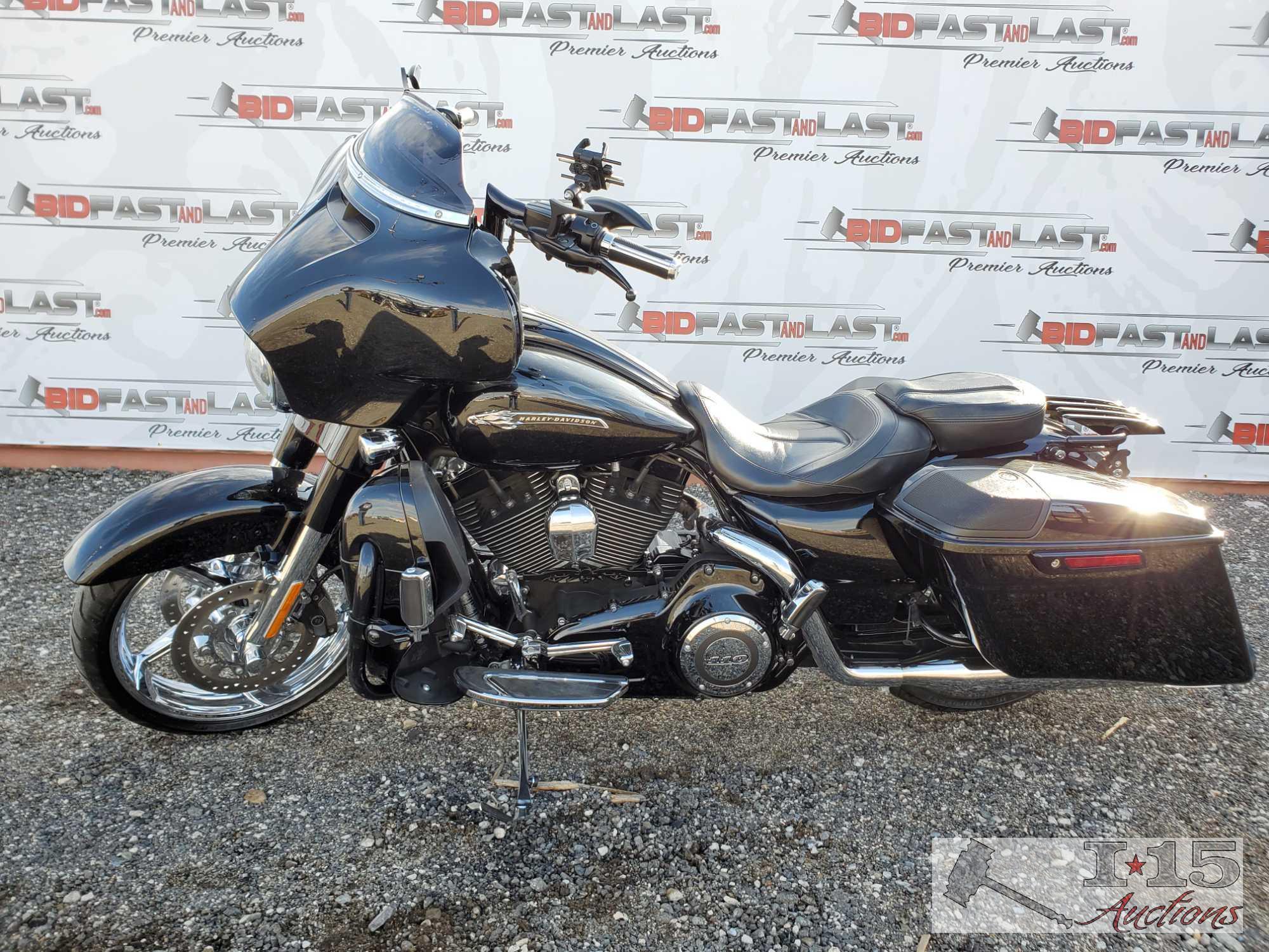 2015 Harley-Davidson FLHXSE Street Glide CVO