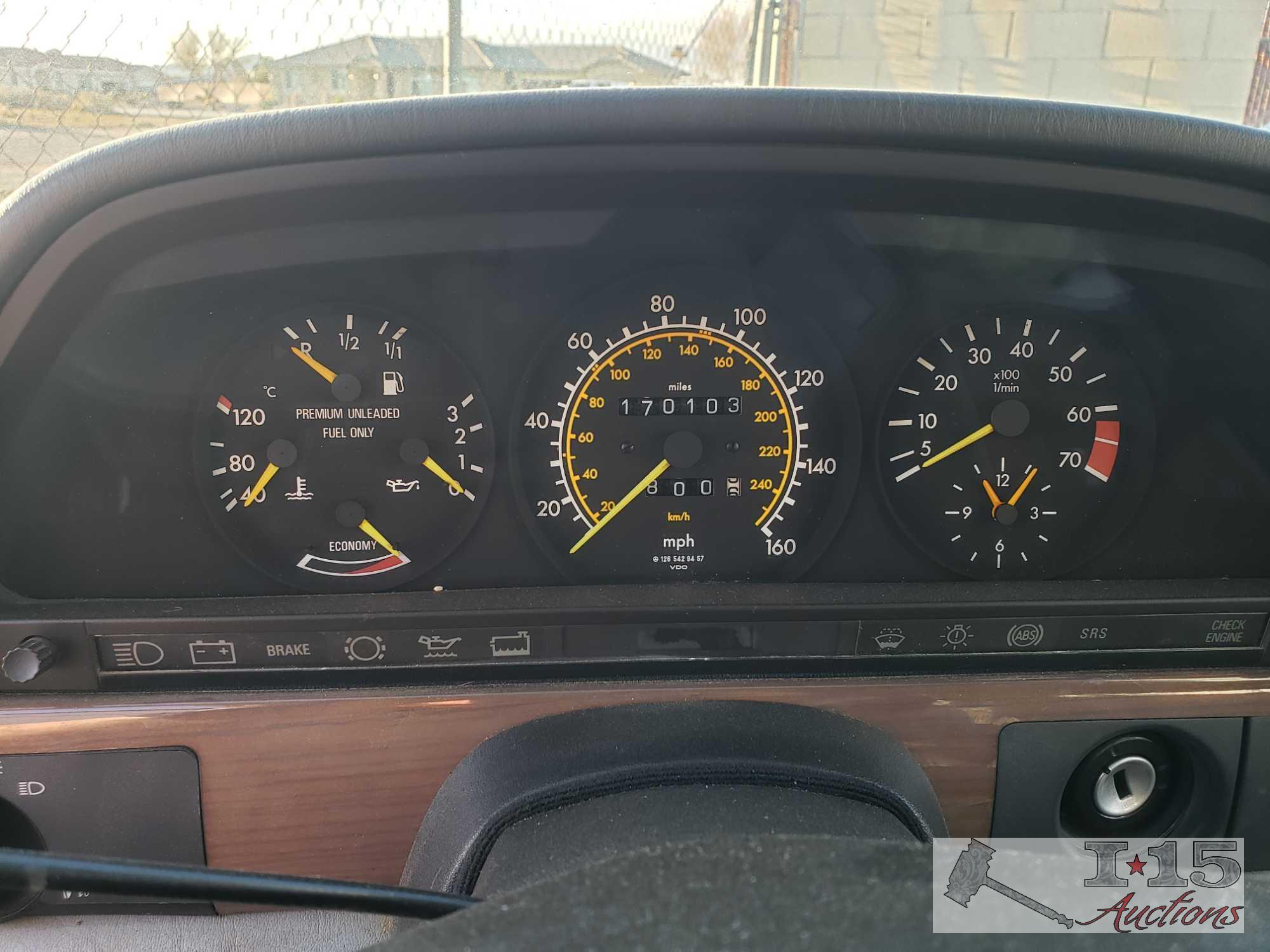 1989 Mercedes Benz 300