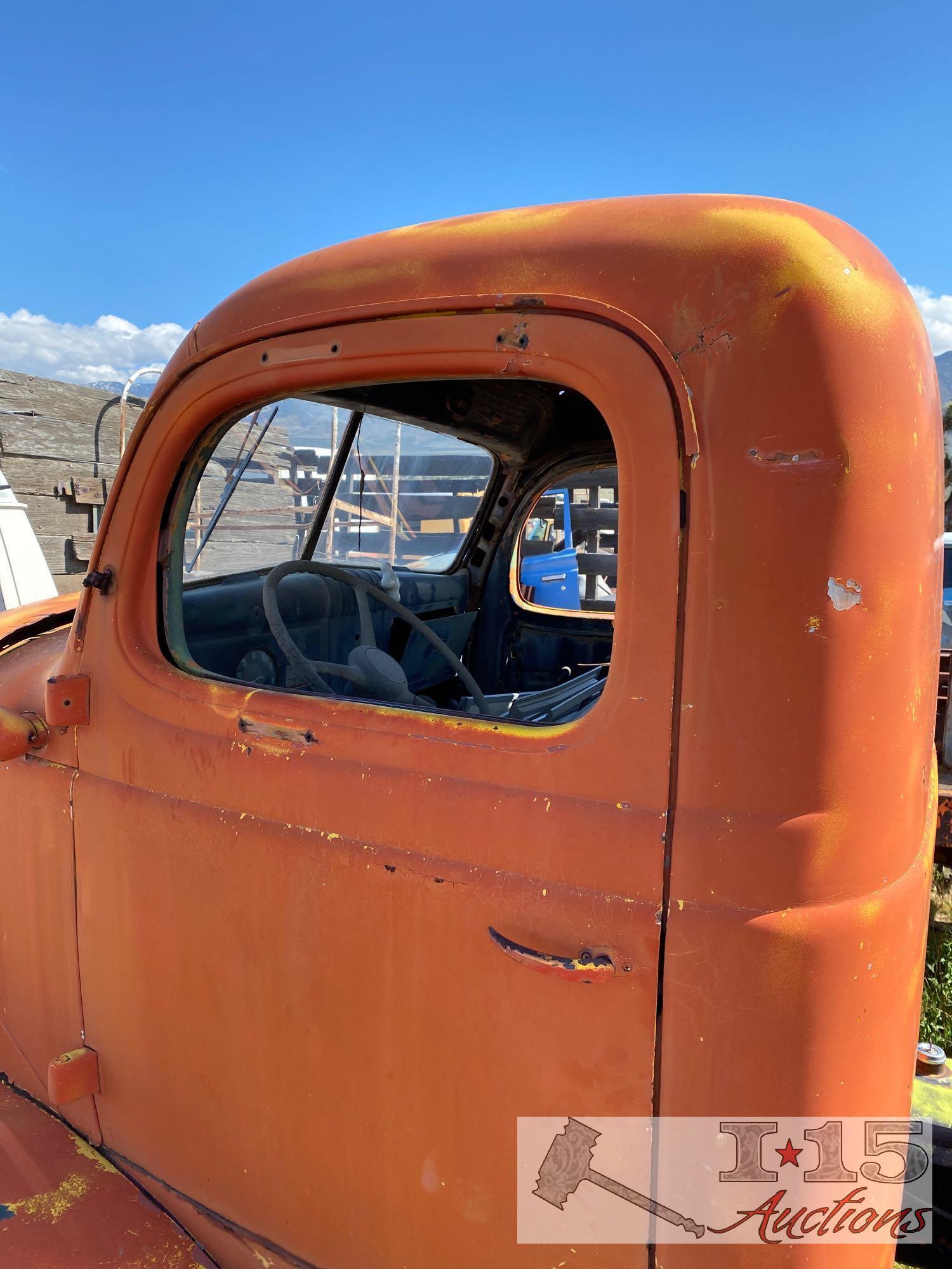 1944 Dodge COE 1 1/2 Ton Tow Truck