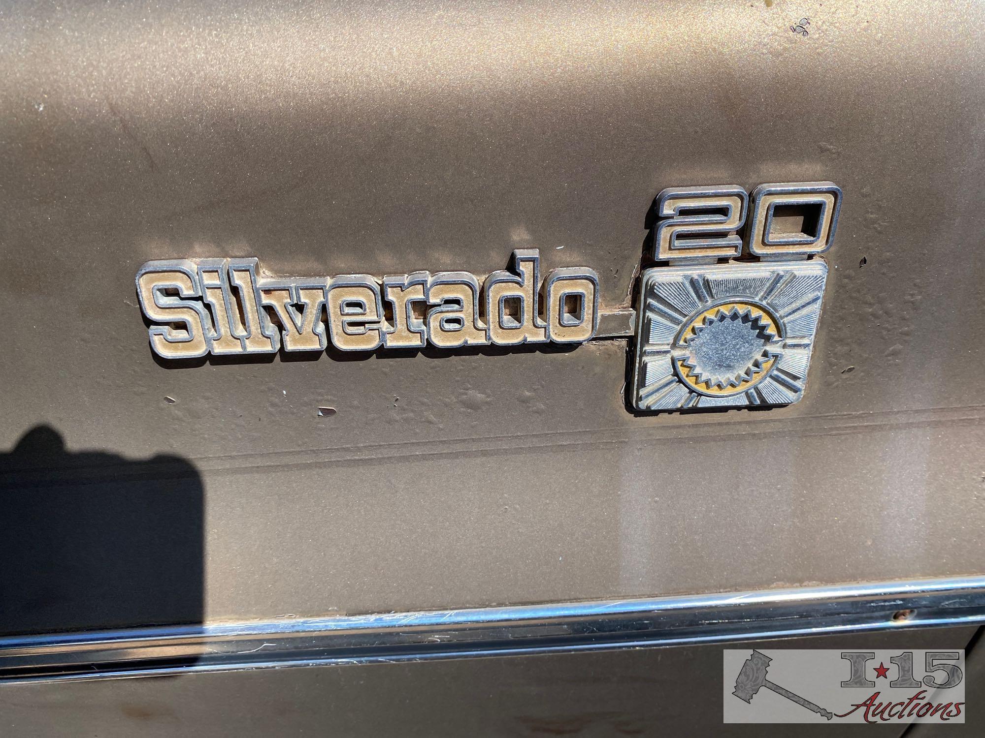 1979 Chevy Silverado 3/4 Ton Suburban with 454