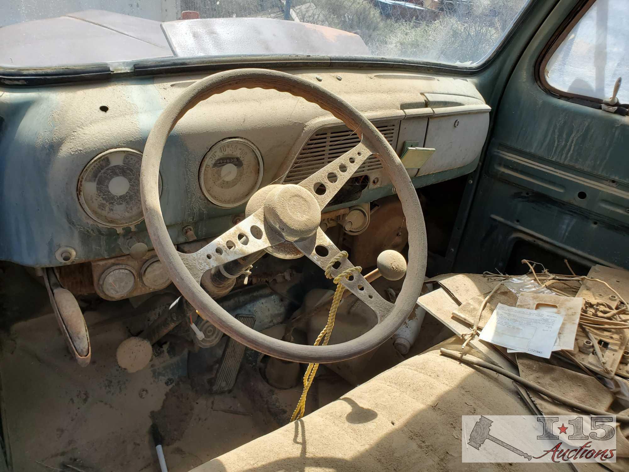 1952 Ford F1 1/2 Ton Truck