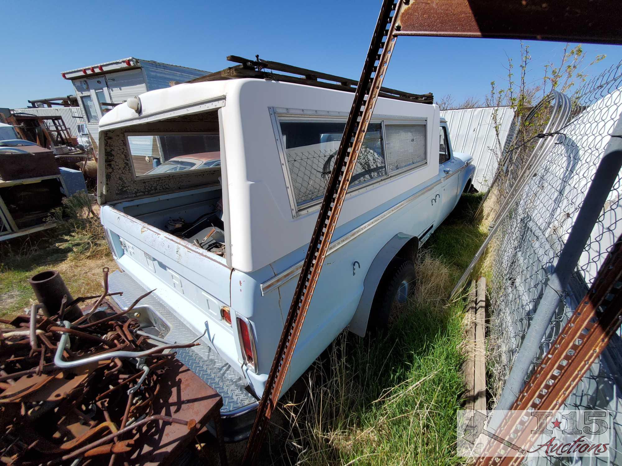 1964 Ford F-250 (Key in ignition)