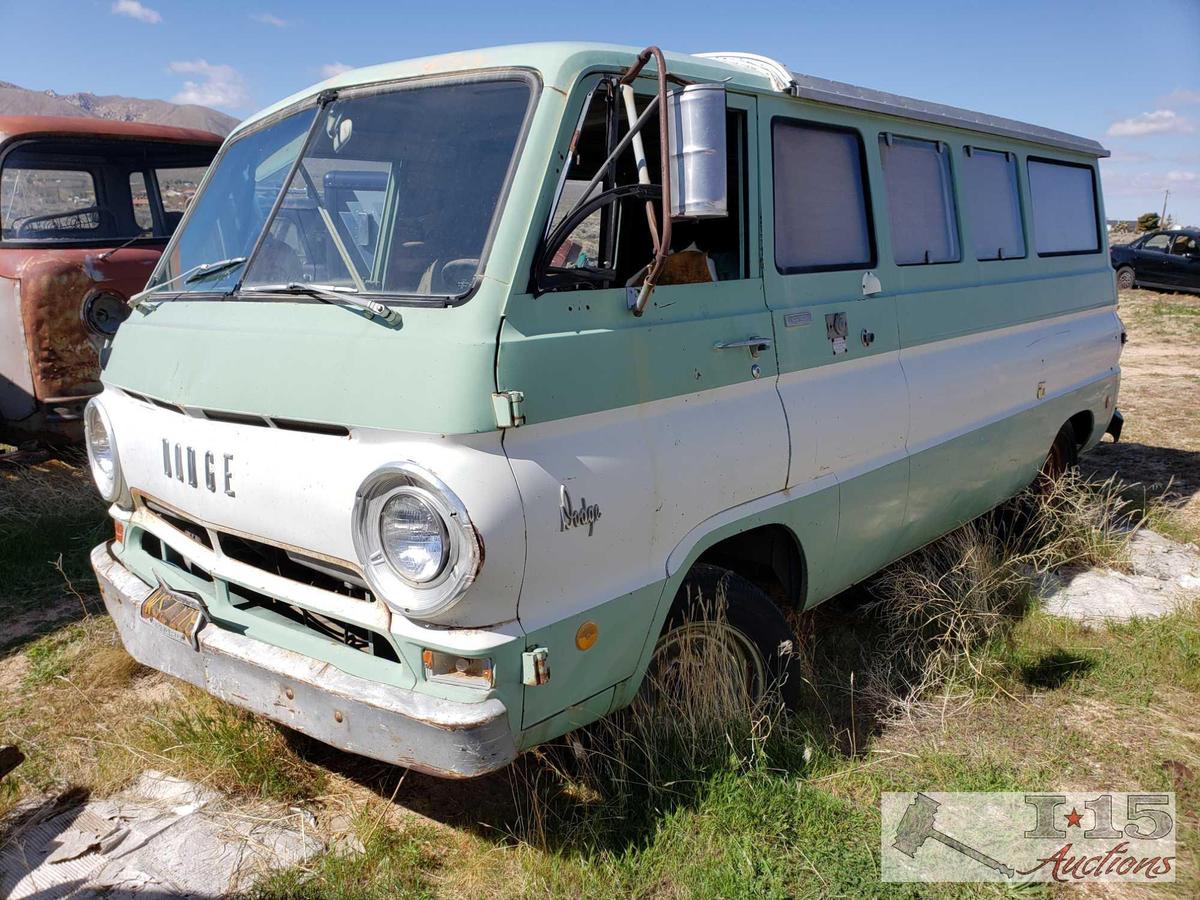 1968 Dodge A100 Sportsman