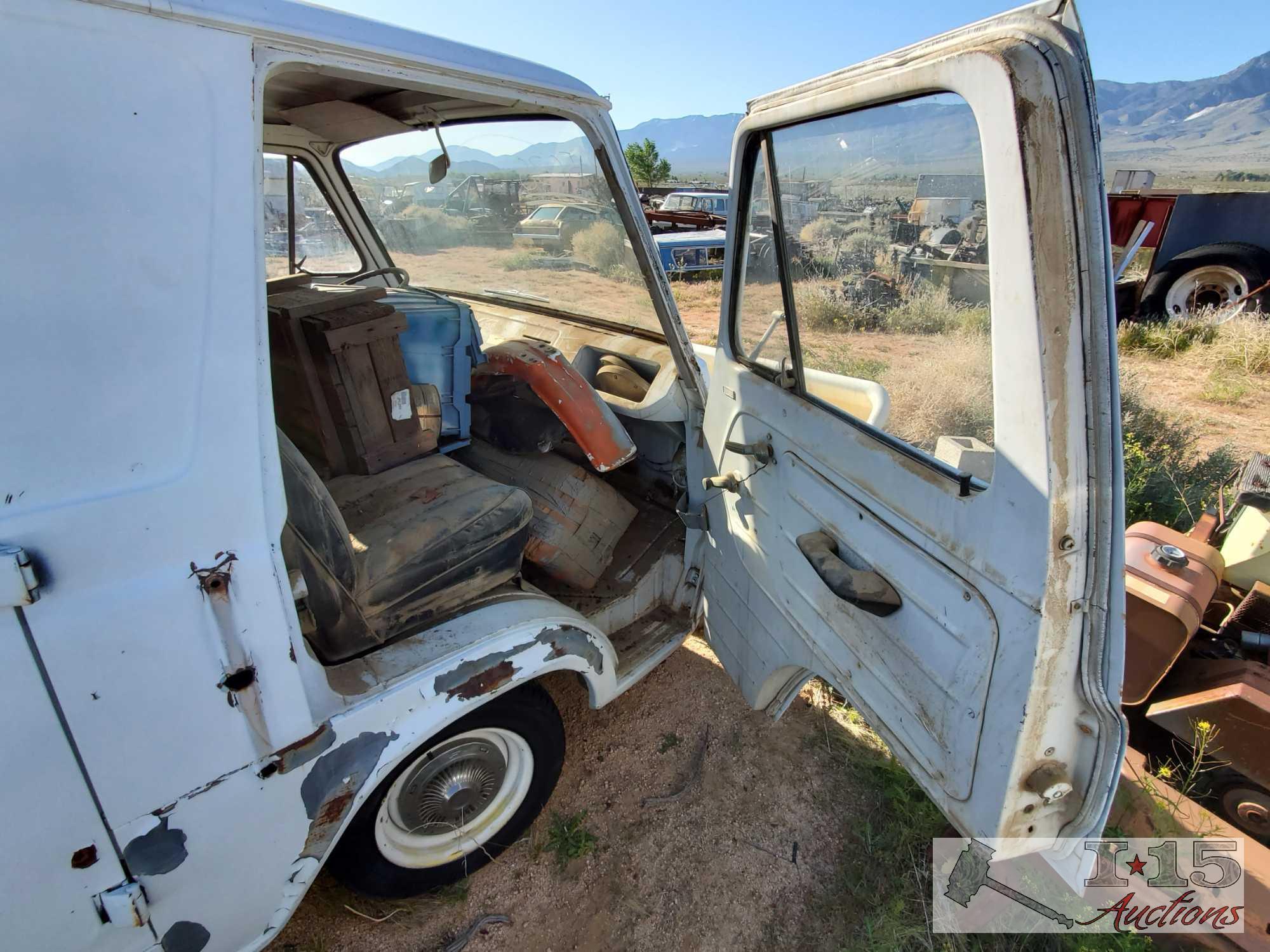 1963 Ford Econoline Van E144