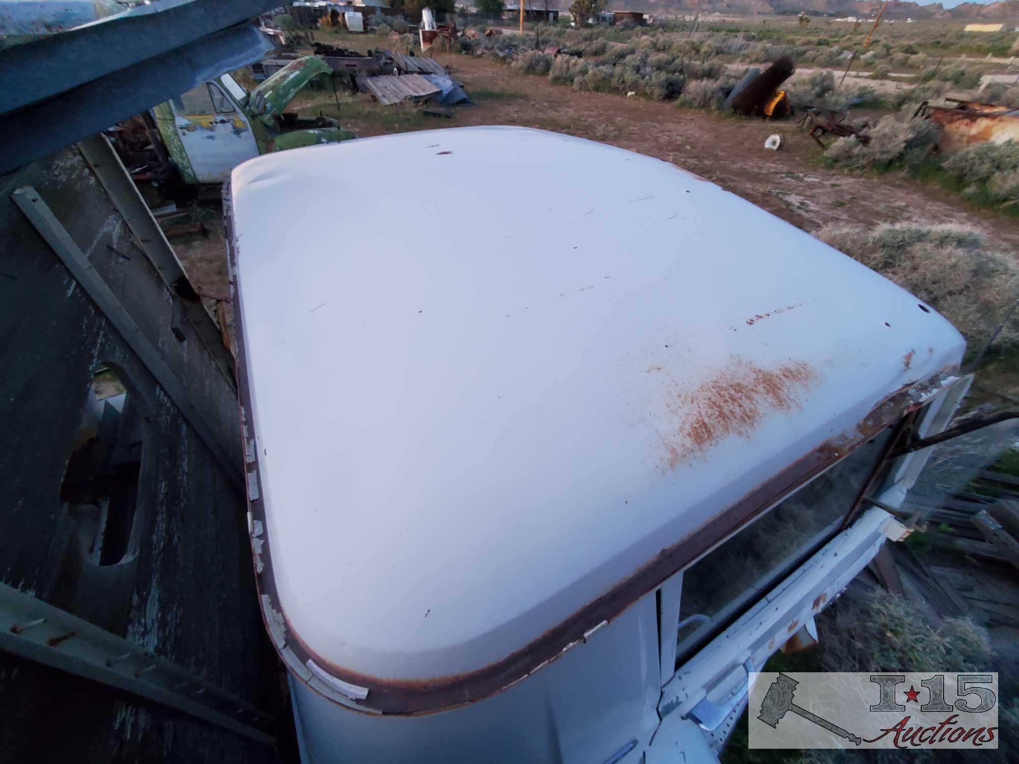 1970 Dodge 600 Flat Bed Truck