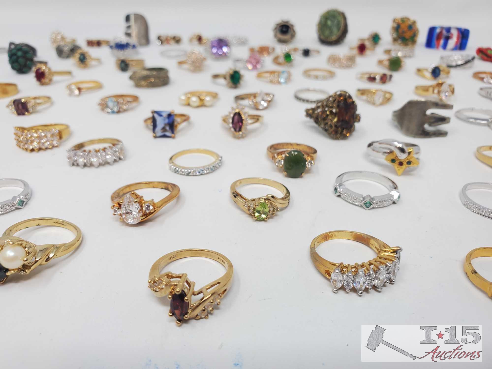 Approx 70 Costume Rings