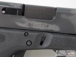 NEW Glock 19 9mm Semi-Auto Pistol