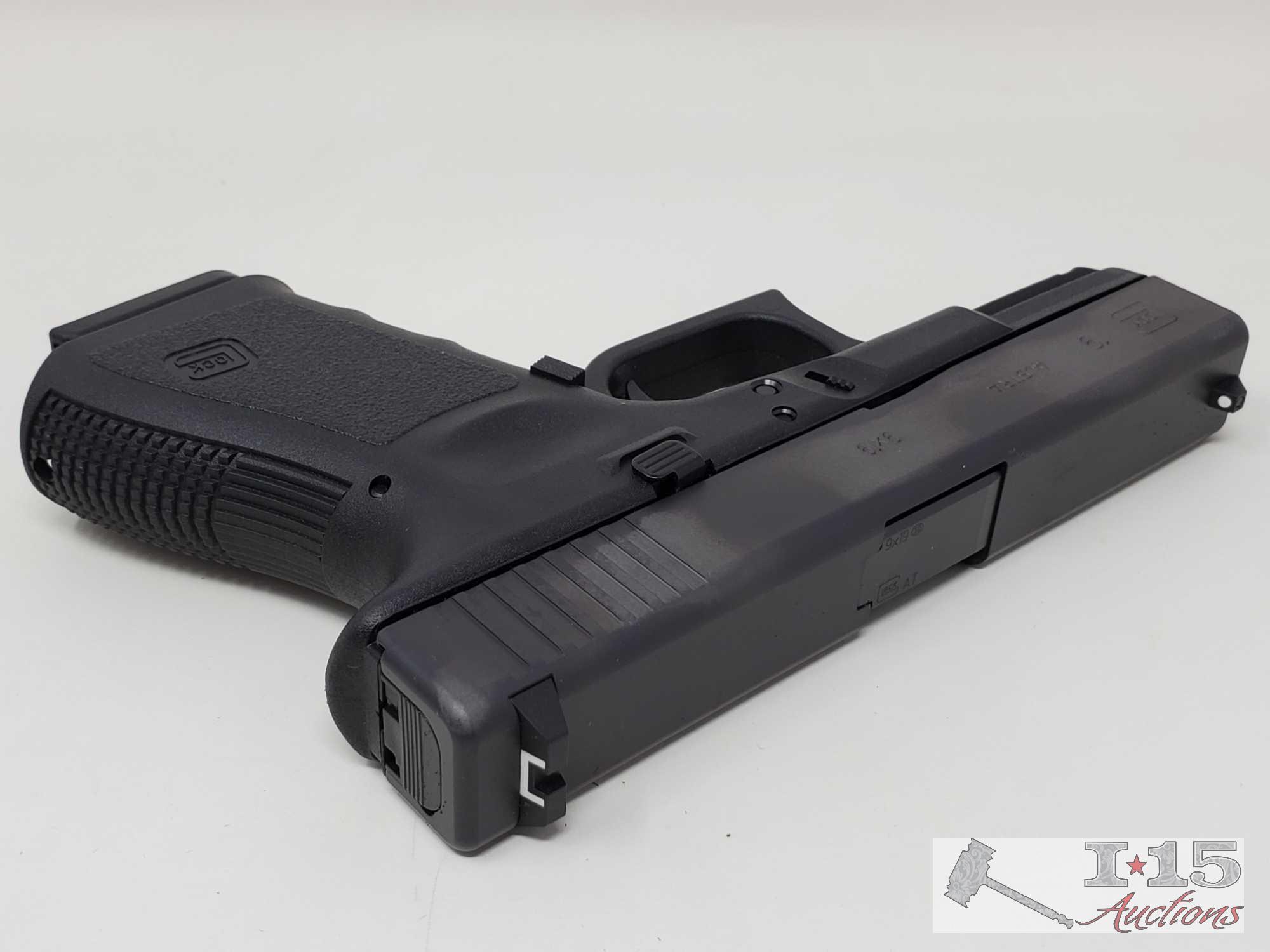 NEW Glock 19 9mm Semi-Auto Pistol