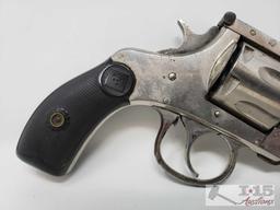 Harrington & Richardson. 32 Revolver