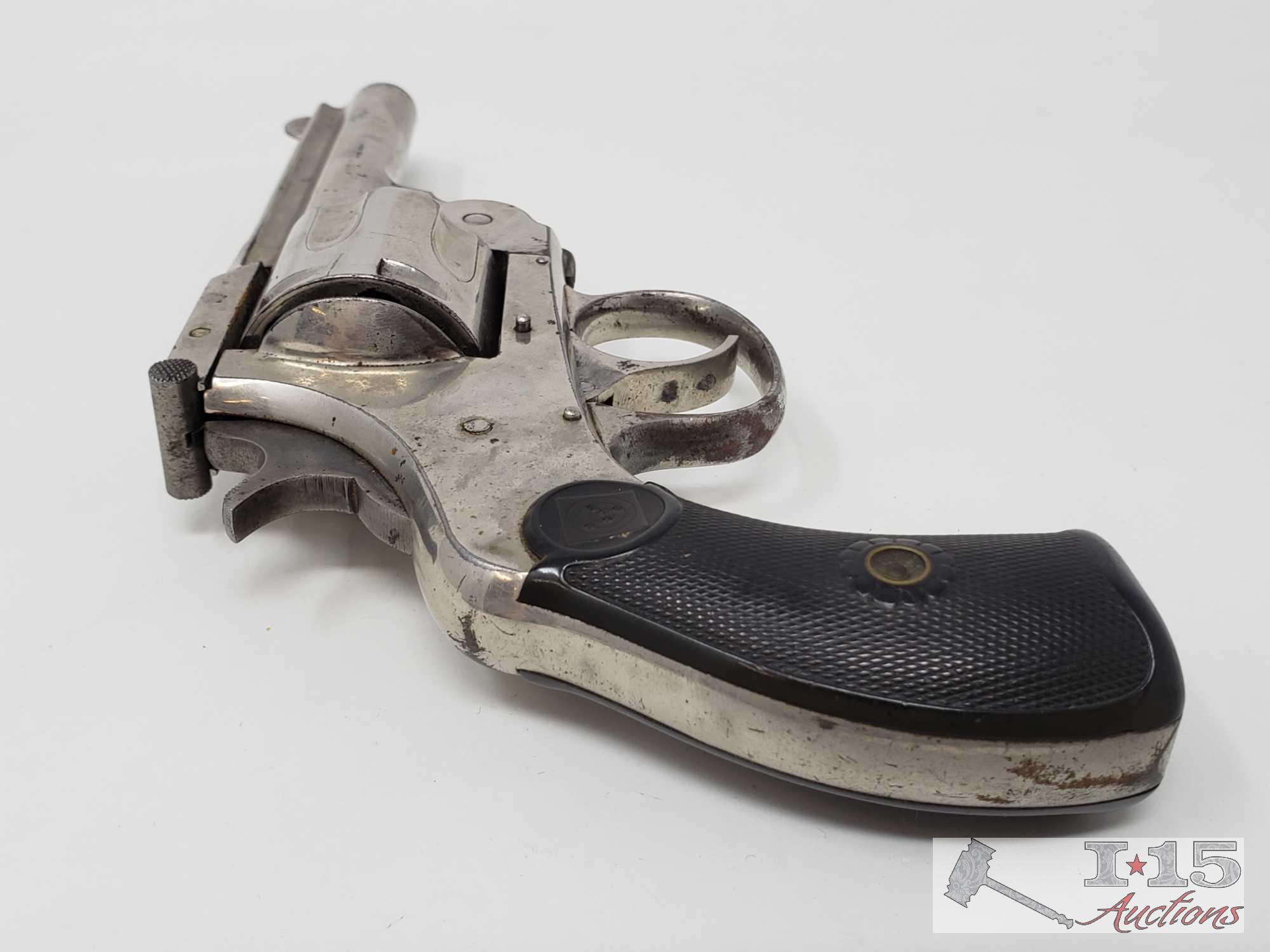 Harrington & Richardson. 32 Revolver