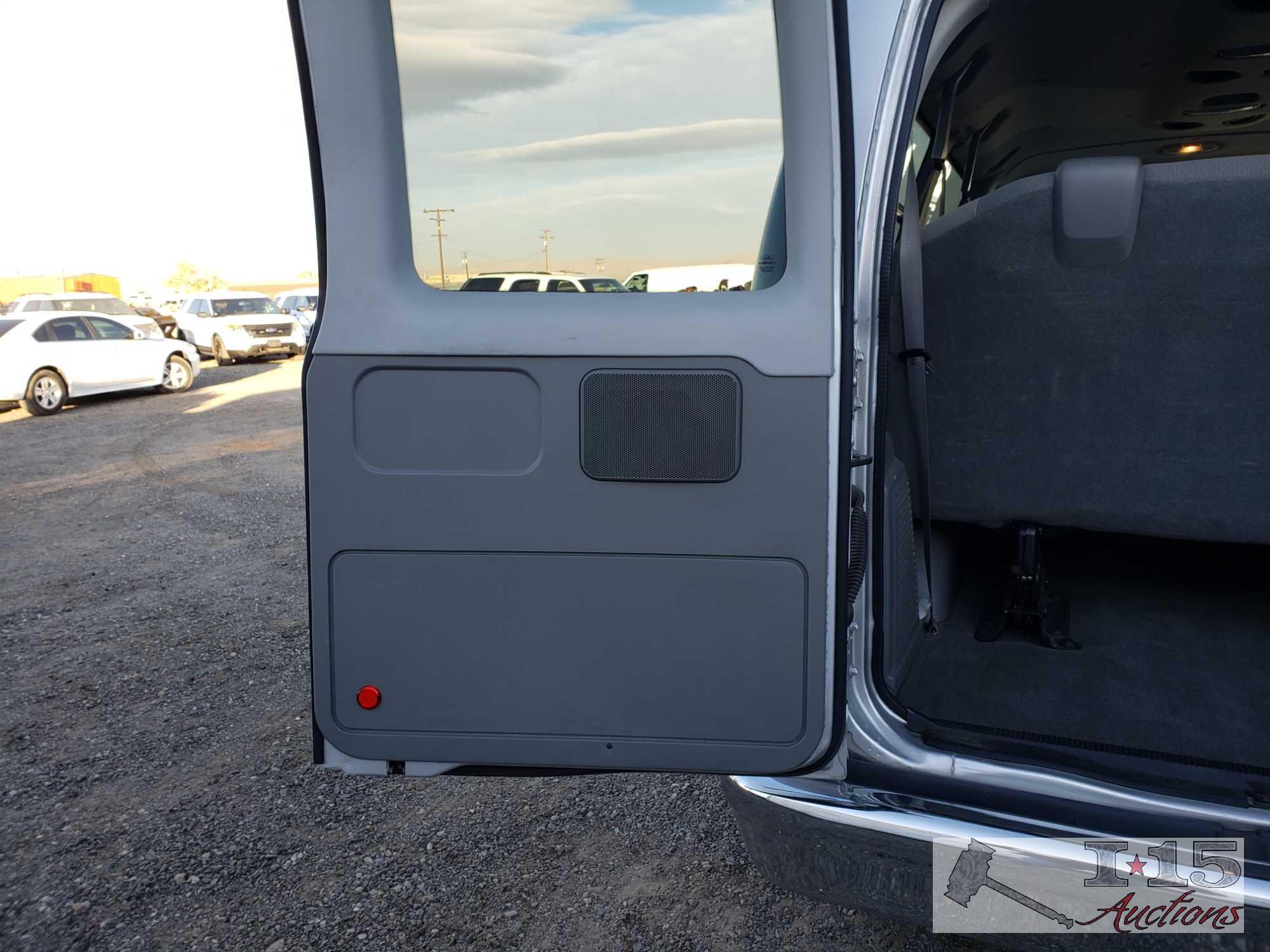 2011 Ford Econoline Wagon , CURRENT SMOG