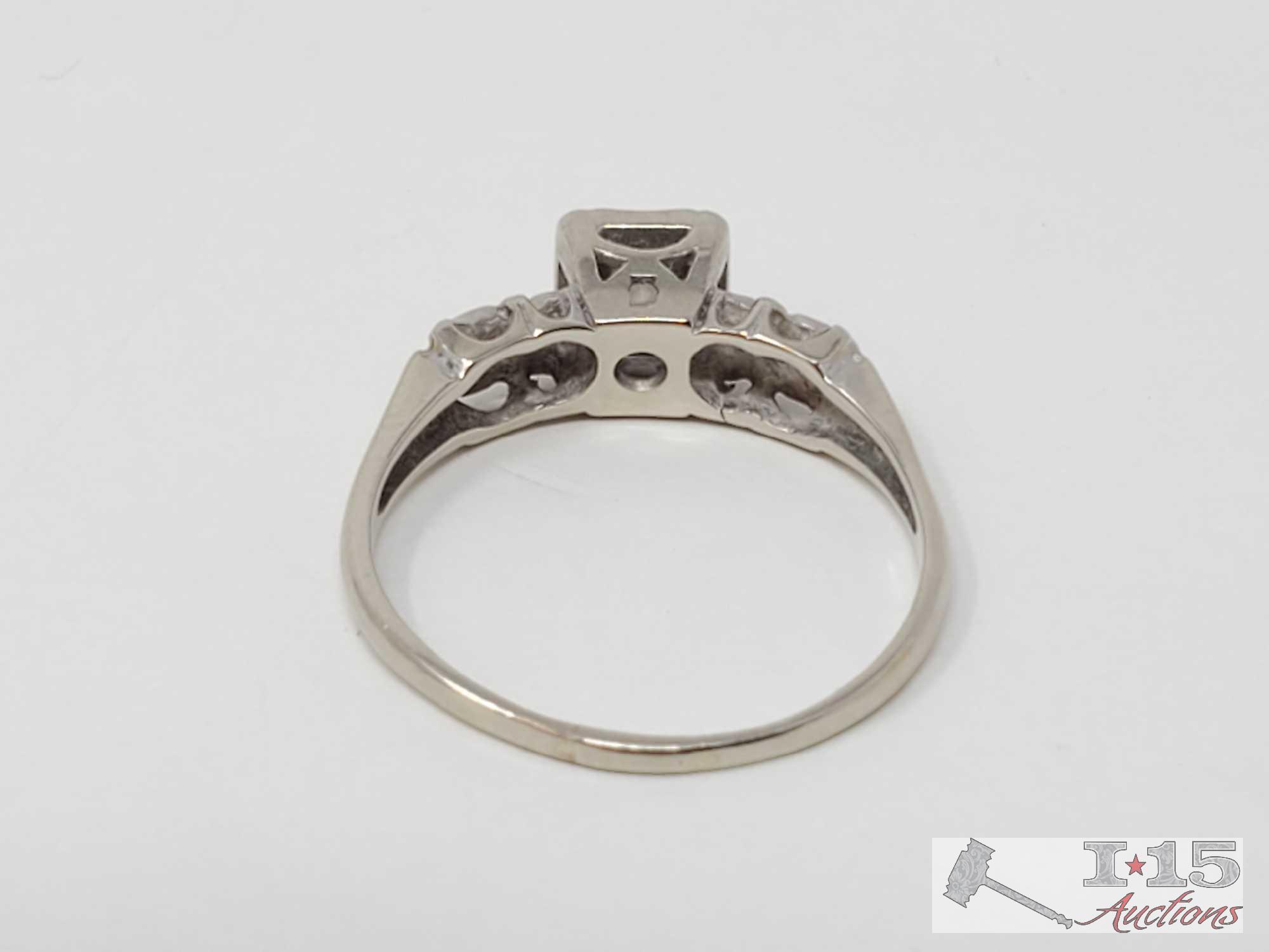 14k White Gold Ring With Diamonds, 2g