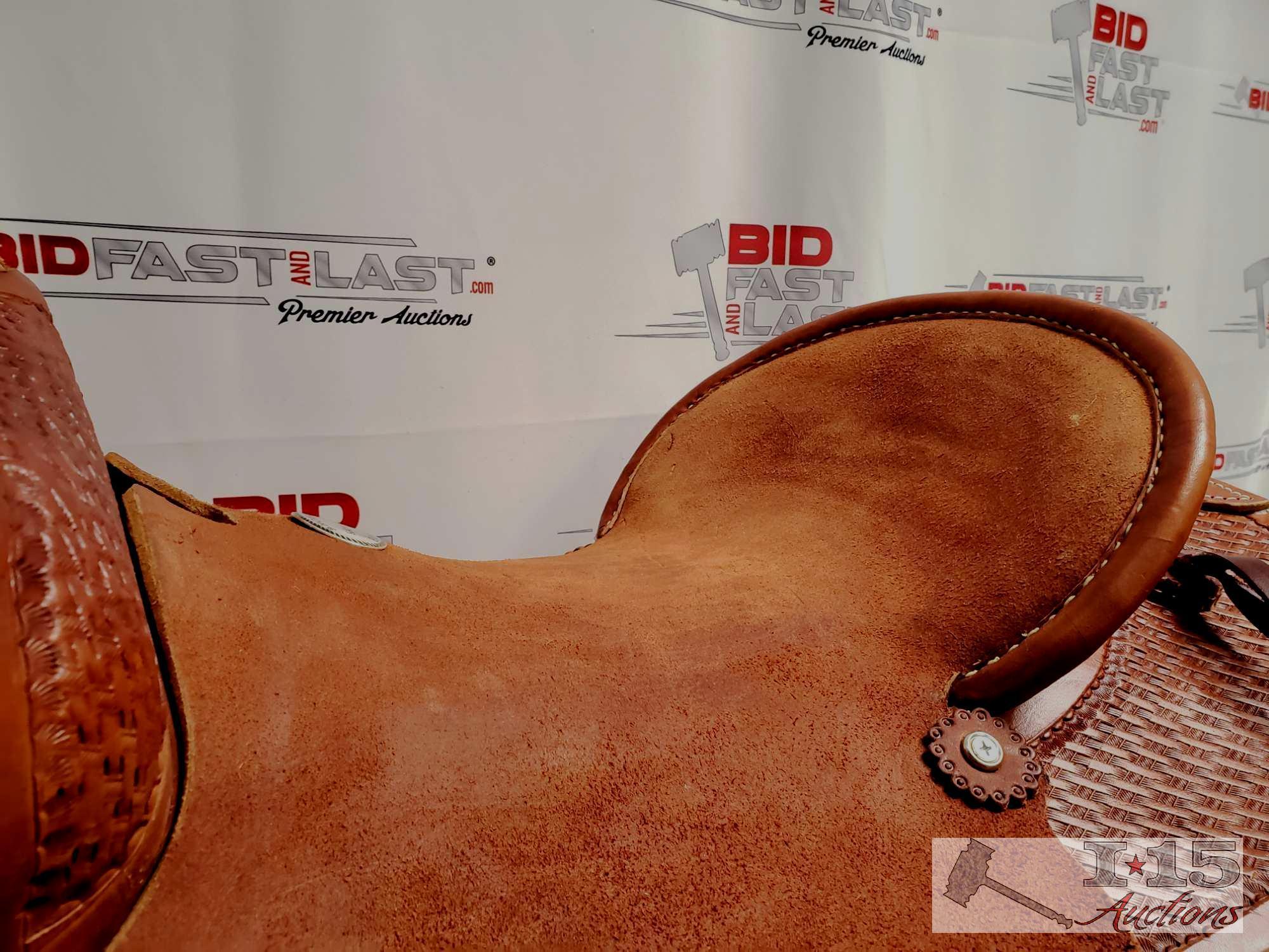 NEW 16" Hard seat roper saddle. 5 Year Roping