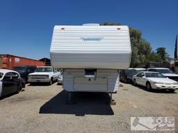 2000 38' Fifth Wheel Weekend Warrior Toy Hauler