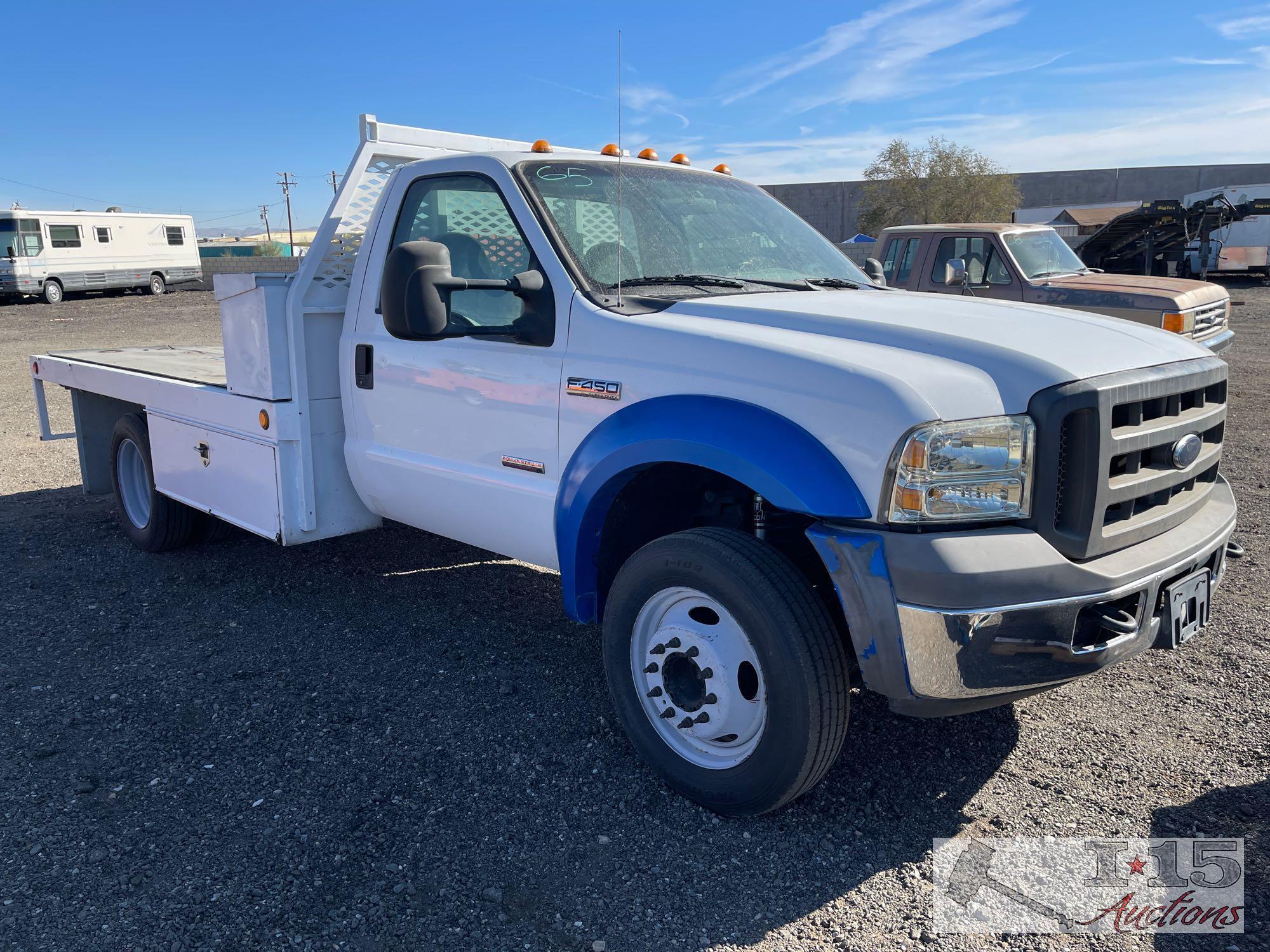 2005 Ford F-450 Pickup Truck