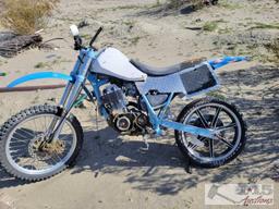 YAMAHA XT 600 Four Stroke Dirt Bike