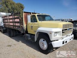 1986 Ford F700 Truck