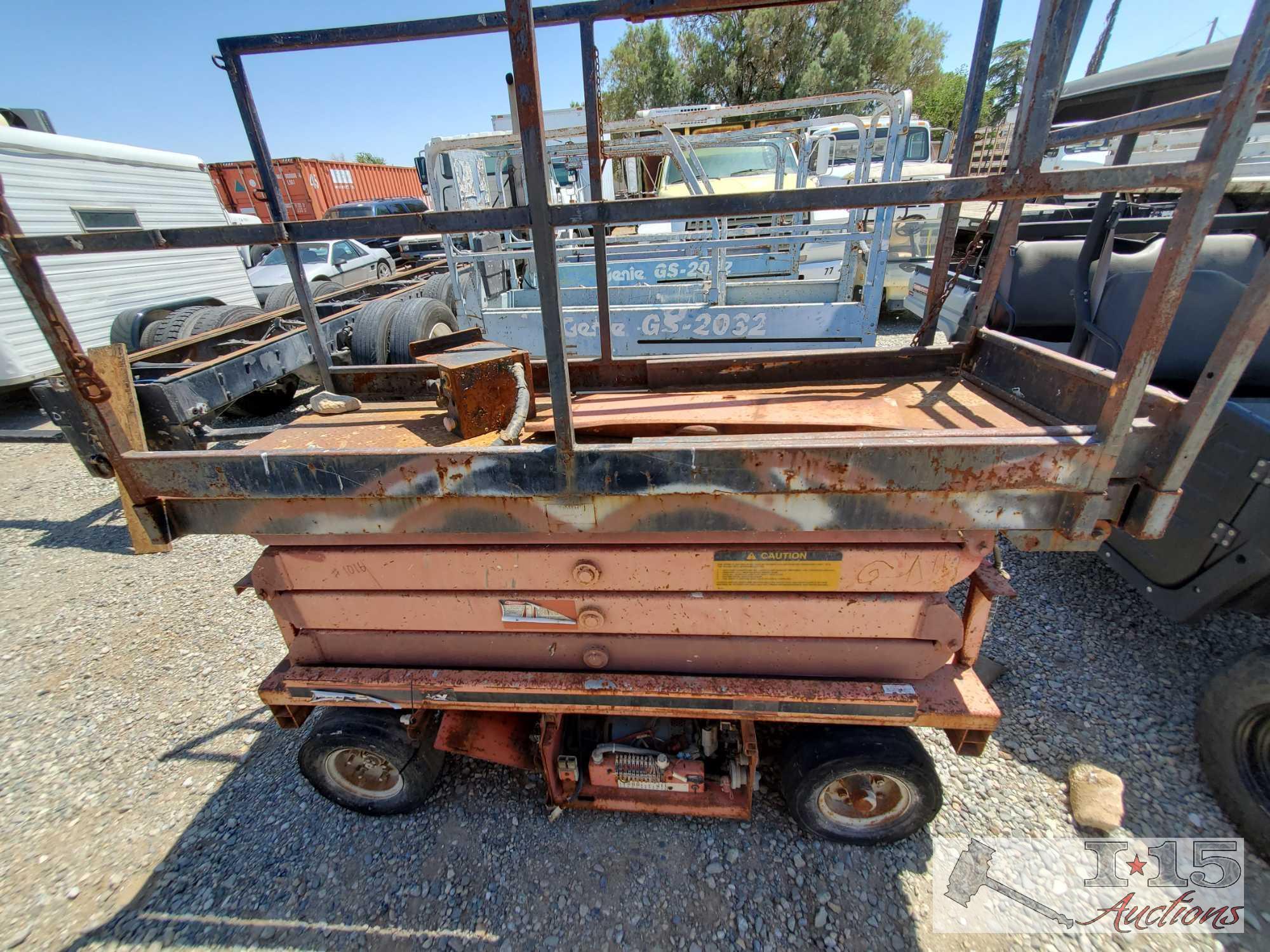 1986 Economy SP2130 Scissor Lift