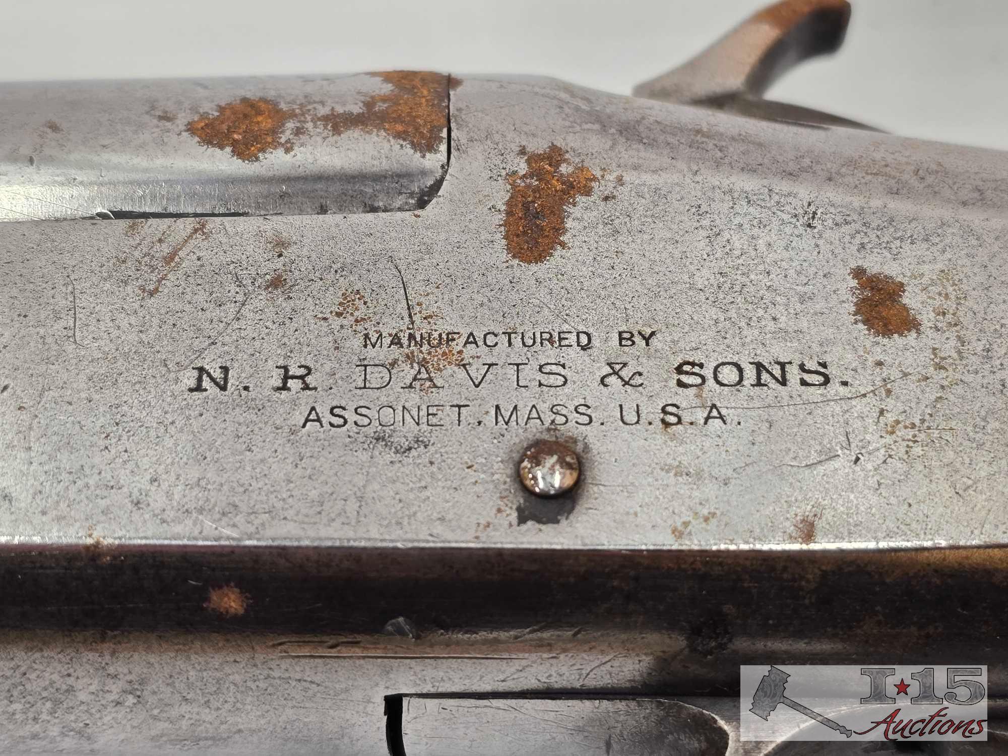 N.R. Davis & Sons. 12 ga Single Shot Shotgun